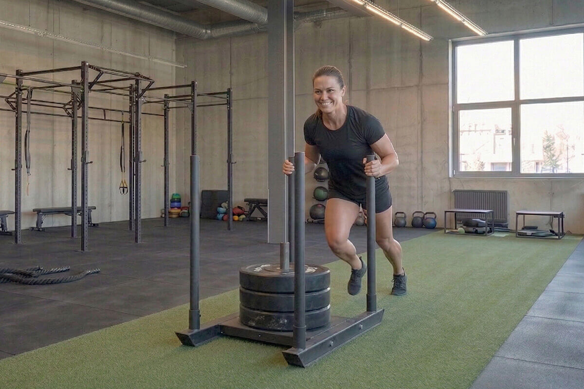 Mitglied bei einer Functionaltraining Übung im N1 Cumminity Gym in Hassloch